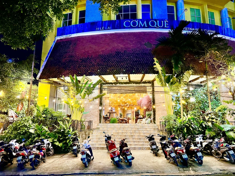 Giới thiệu đôi nét về nhà hàng